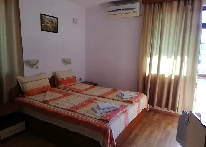 Ξενοδοχείο Strinava Πριμόρσκο